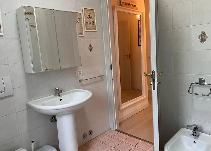 Kibilu - Elegant View - Balcony & Parking Appartement Luino